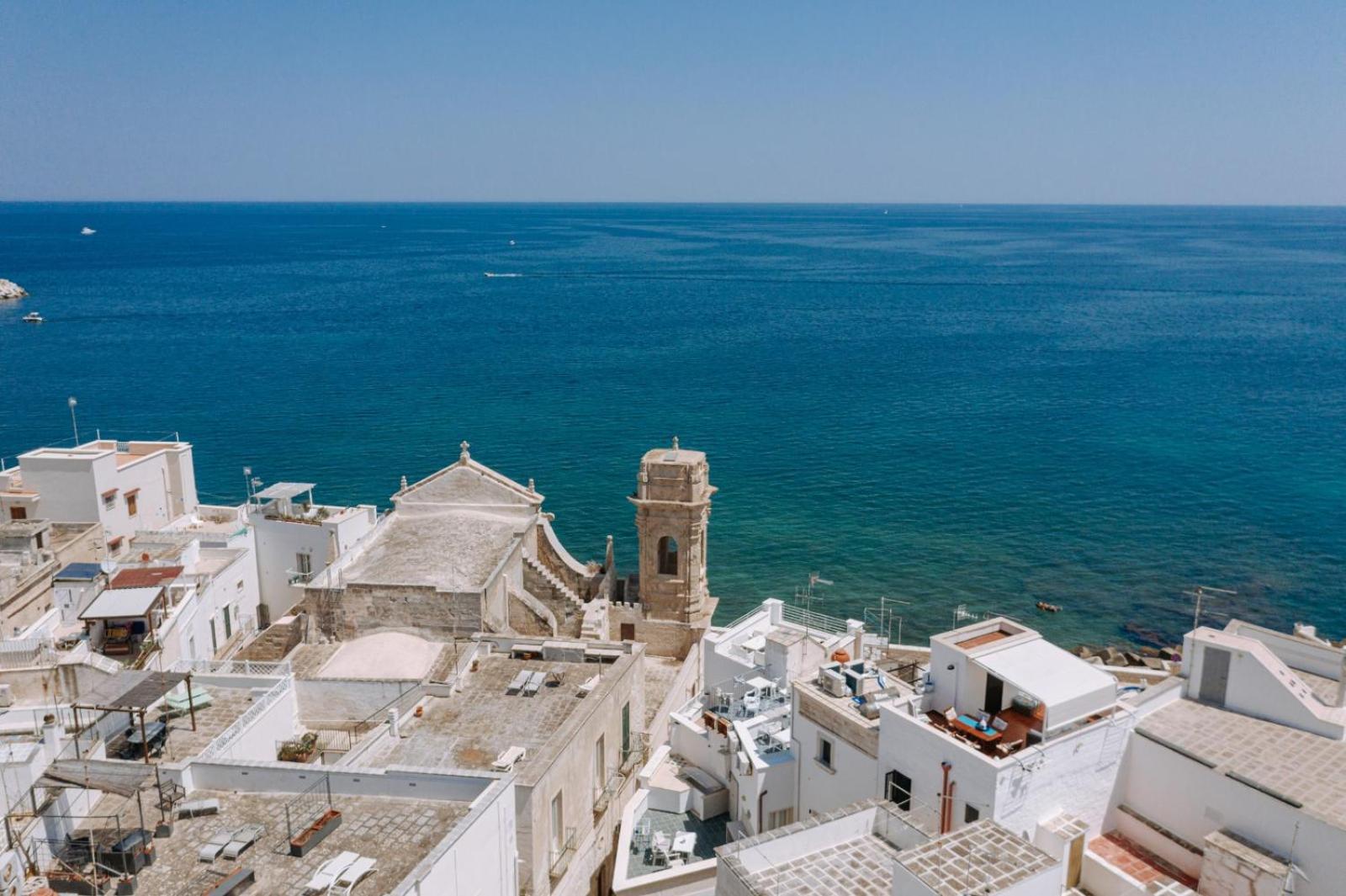 Le Contrade Di San Salvatore Monopoli Exteriör bild