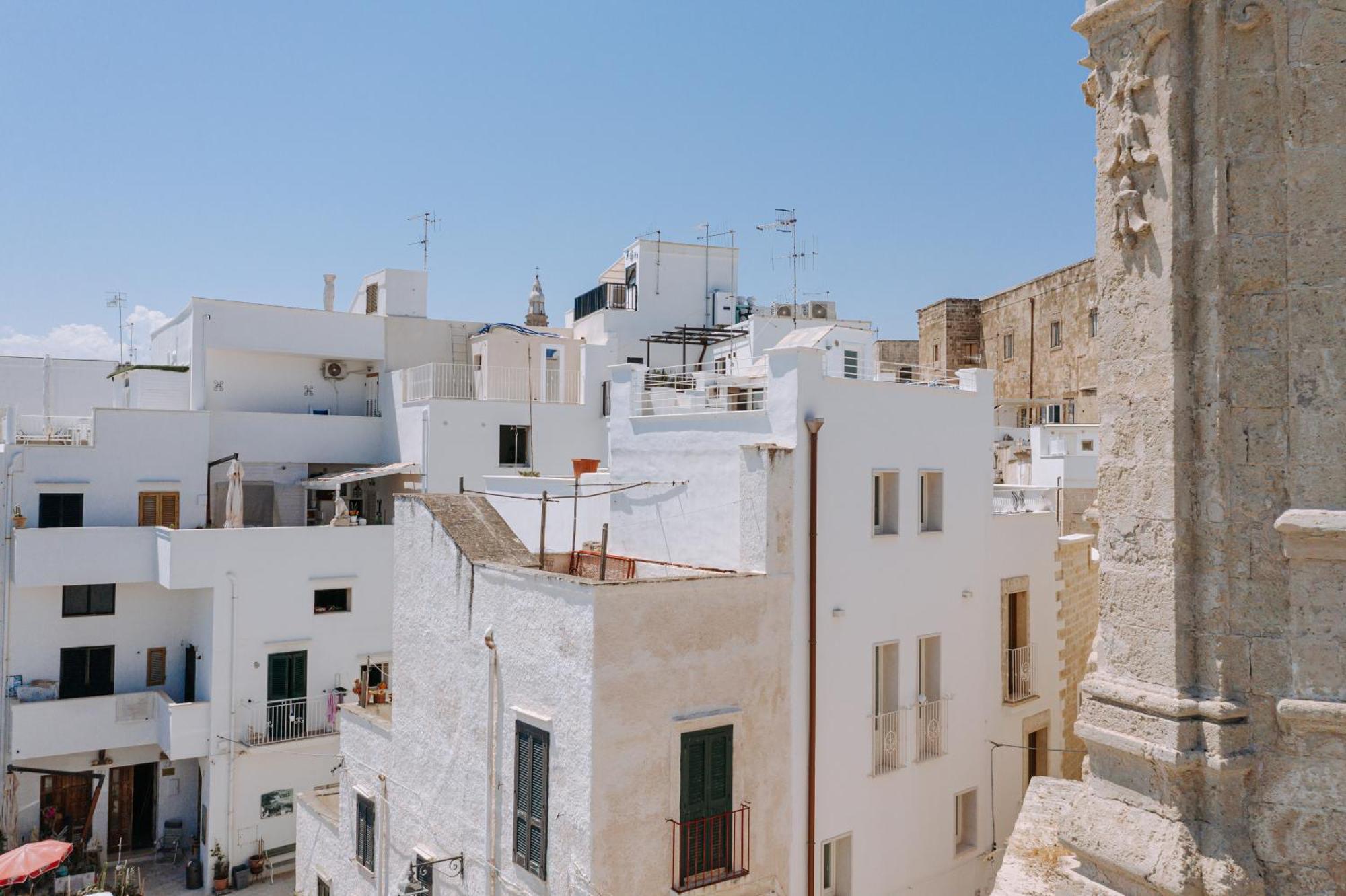 Le Contrade Di San Salvatore Monopoli Exteriör bild